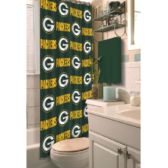 Northwest Accessories Green Bay Packers Graphic Logo Fabric Shower